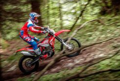 Beta RR enduro 2021 accion (6)