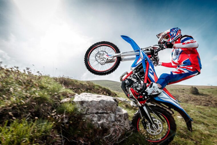 Beta-Xtrainer-300-2021-accion (5)