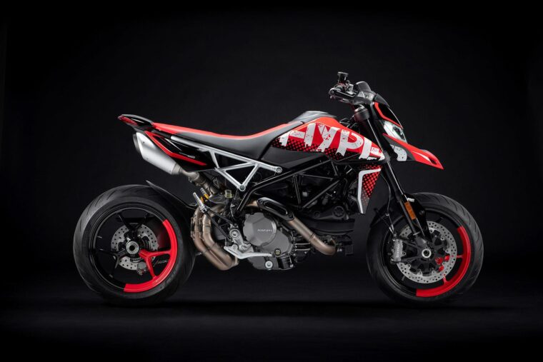 Ducati Hypermotard 950 RVE 2021 01