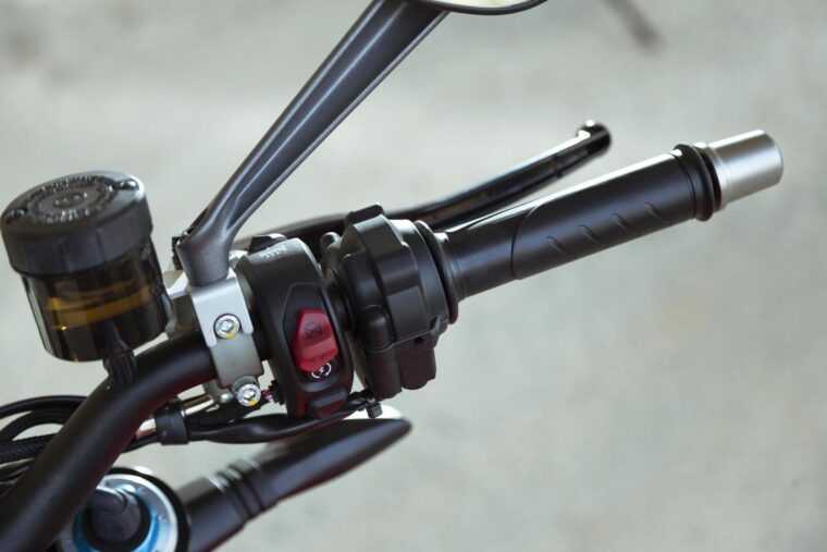 Ducati-Streetfighter-V4-S-2020-detalles-25