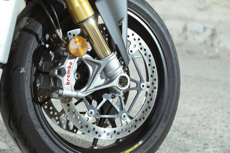 Ducati-Streetfighter-V4-S-2020-detalles-28