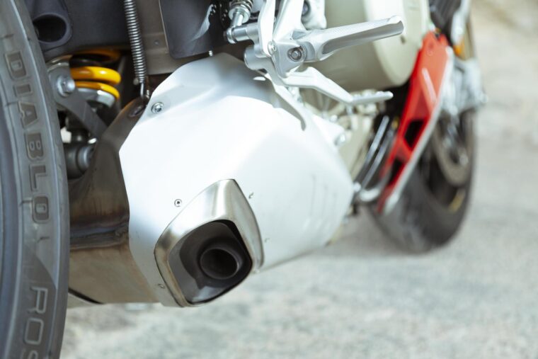 Ducati-Streetfighter-V4-S-2020-detalles-34