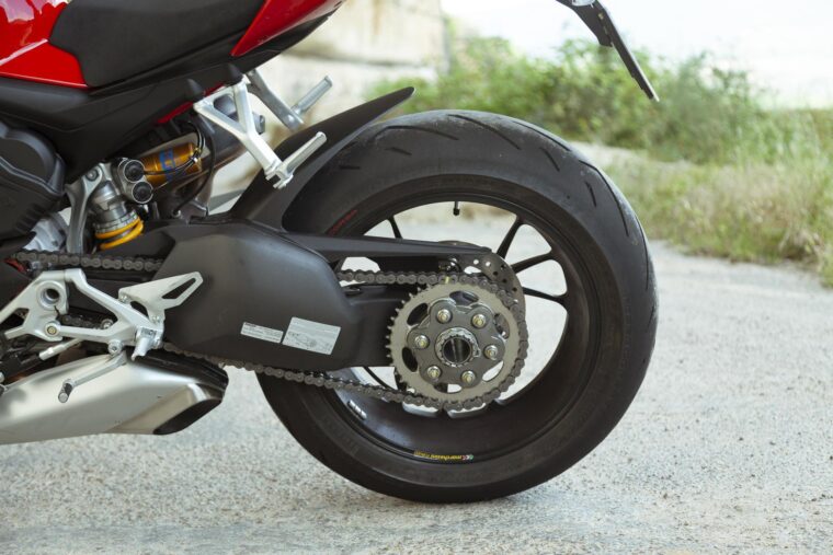 Ducati-Streetfighter-V4-S-2020-detalles-5