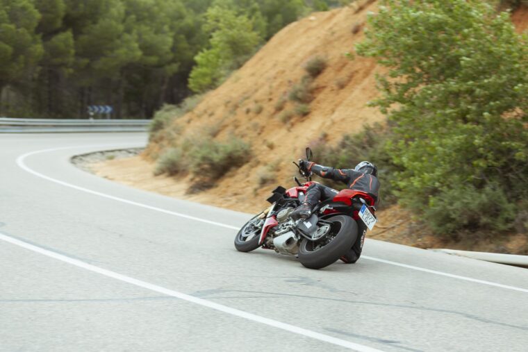 Ducati-Streetfighter-V4-S-2020-prueba-11