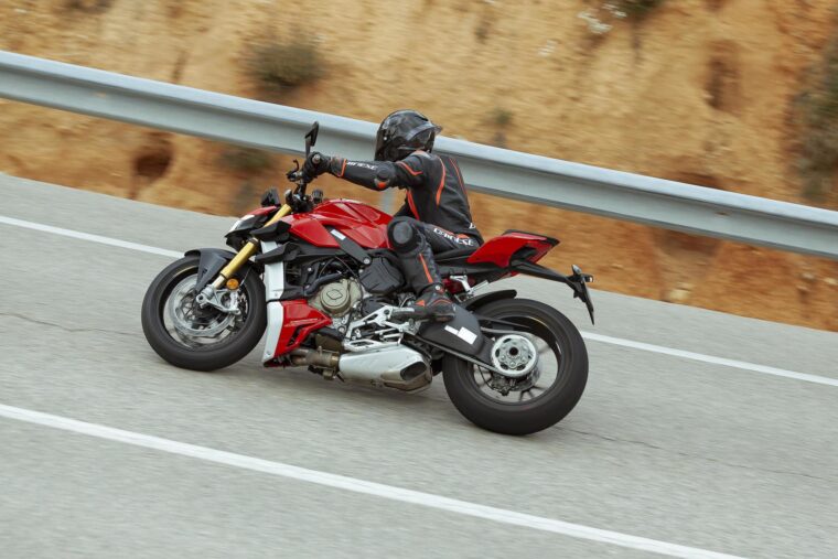 Ducati-Streetfighter-V4-S-2020-prueba-13