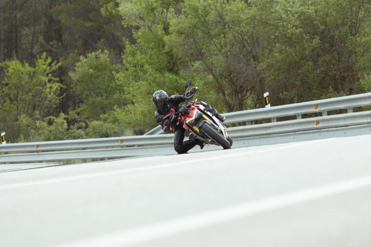 Ducati-Streetfighter-V4-S-2020-prueba-8