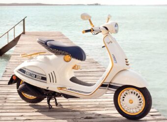 Vespa 946 Christian Dior 2021 (2)