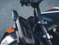 KTM 890 Duke R 2020 detalles 27