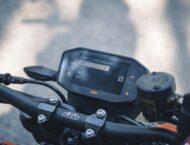 KTM 890 Duke R 2020 detalles 28