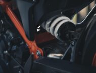KTM 890 Duke R 2020 detalles 31