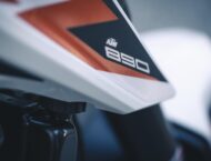KTM 890 Duke R 2020 detalles 7