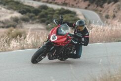 Prueba MV Agusta Turismo Veloce 800 Rosso: Viajar con estilo 29 MV Agusta Turismo Veloce 800 Rosso 2020 pruebaMBK (61)