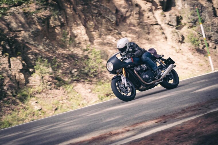 Triumph Thruxton RS 2020 Accion - 13