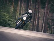 Triumph Thruxton RS 2020 Accion2