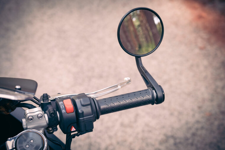 Triumph-Thruxton-RS-2020-detalles-32