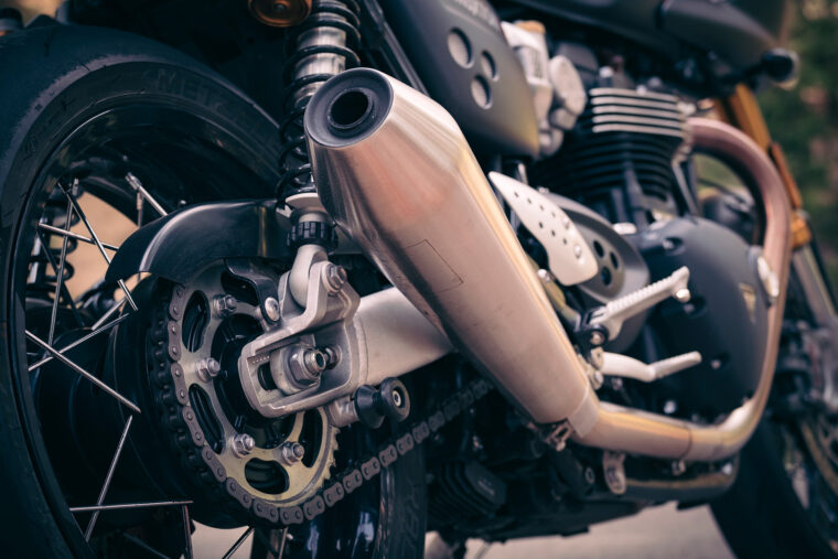 Triumph-Thruxton-RS-2020-detalles-35