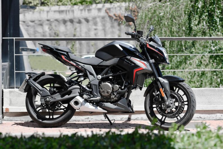 Voge-300R-detalles-12