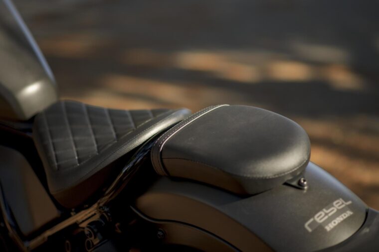 Honda-Rebel-500-2020-detalles-16
