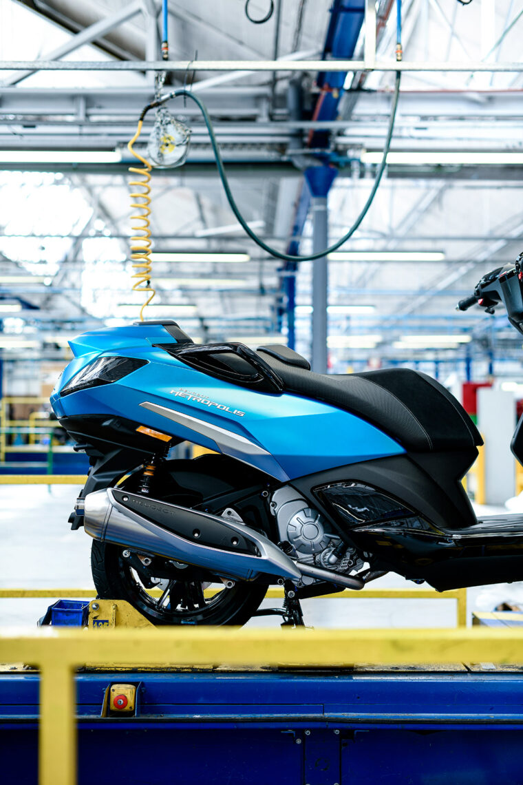 Peugeot Metropolis 2021 teaser (3)