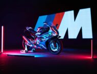 BMW M 1000 RR 2021 (1)
