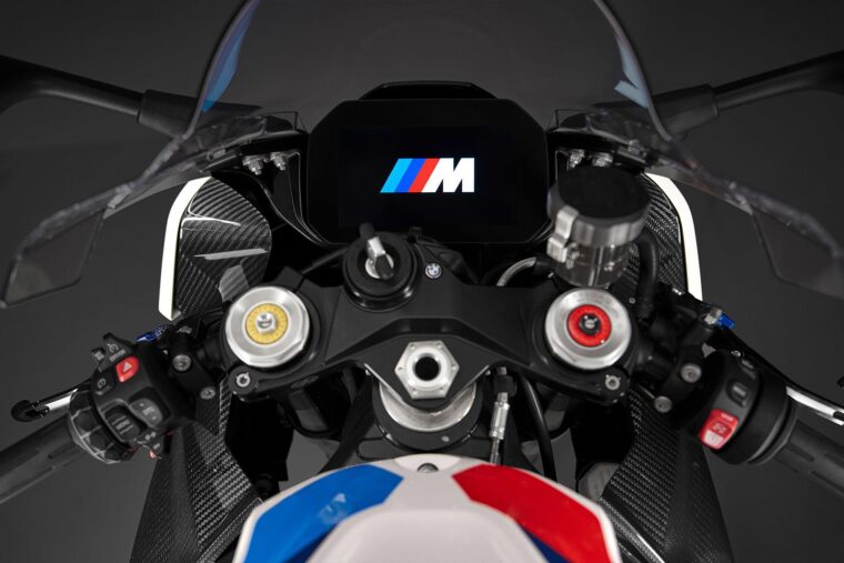 BMW-M-1000-RR-2021 (9)
