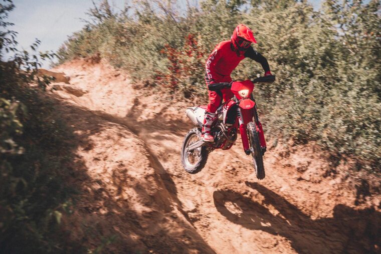 GasGas-EC-250F-2021-enduro (1)