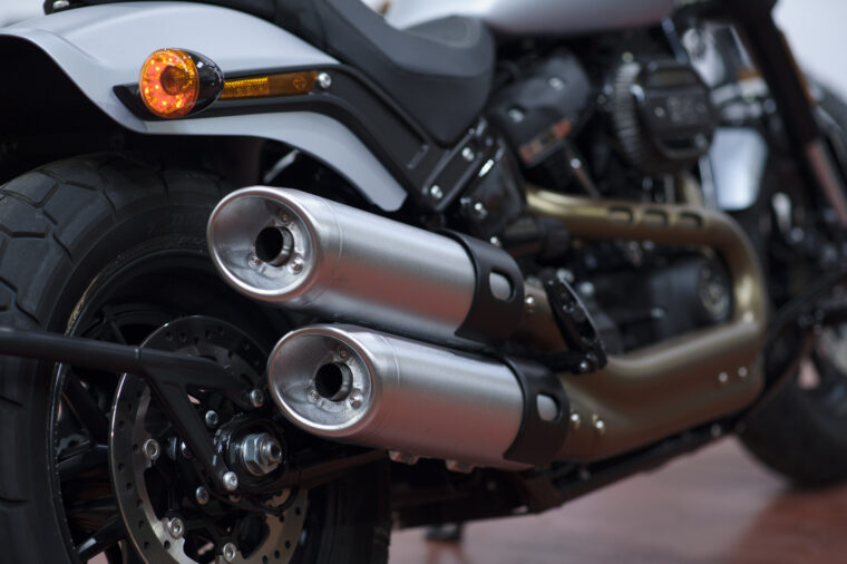 Harley-Davidson-Softail-Fat-Bob-114-detalles-33