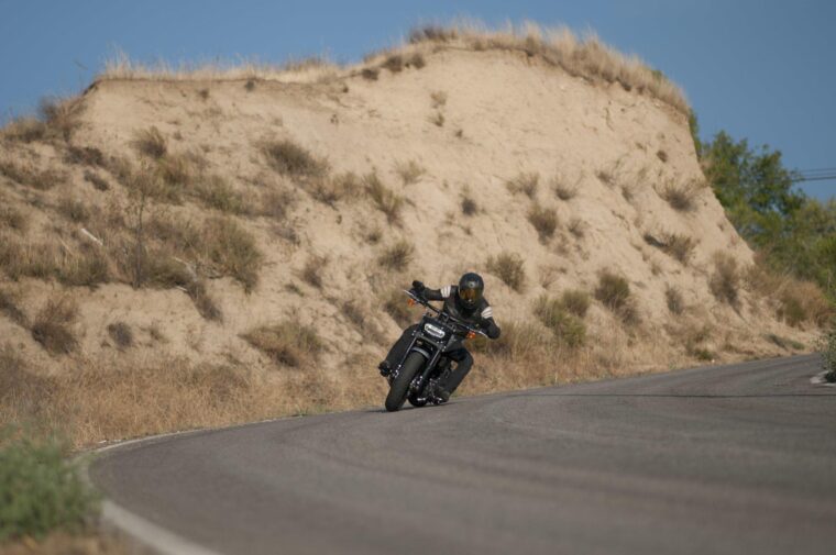 Prueba-Harley-Davidson-Softail-Fat-Bob-114-19