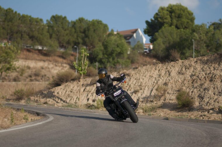 Prueba-Harley-Davidson-Softail-Fat-Bob-114-41