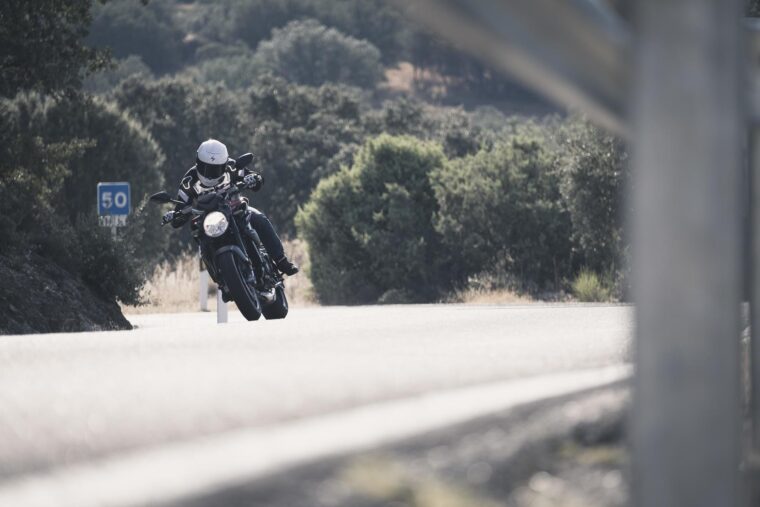 Prueba-MV-Agusta-Brutale-800-A2-4