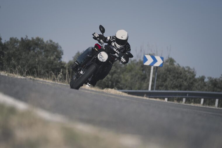 Prueba-MV-Agusta-Brutale-800-A2-8