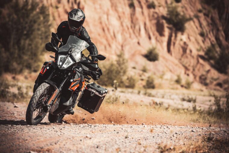 KTM-890-Adventure-2021 (18)