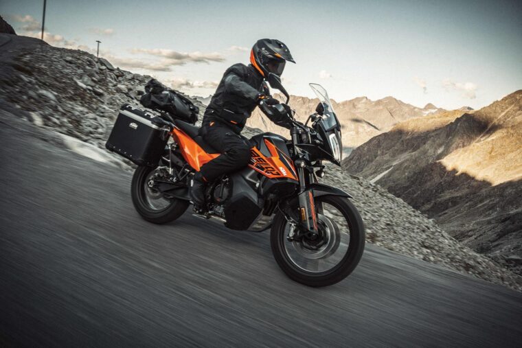 KTM 890 Adventure 2021 (25)