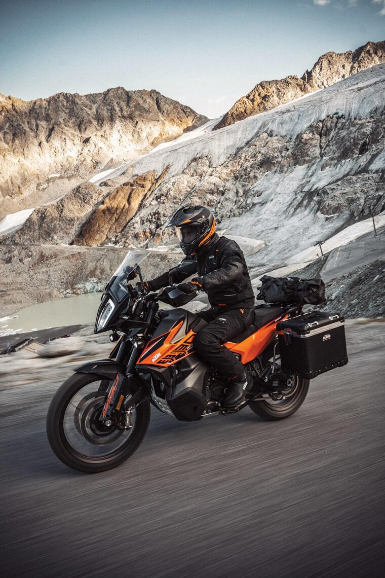 KTM-890-Adventure-2021 (28)