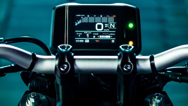 Yamaha MT-09 2021 - 11