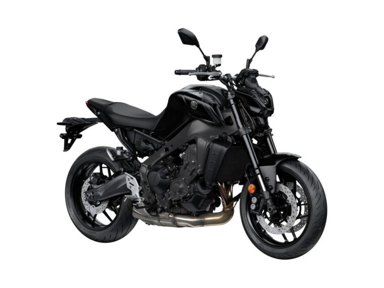 Yamaha MT-09 2021 - Estudio - 4