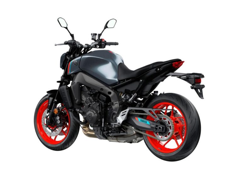 Yamaha MT-09 2021 - Estudio - 9