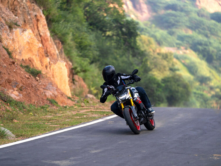 BMW-G-310-R-2021 (7)