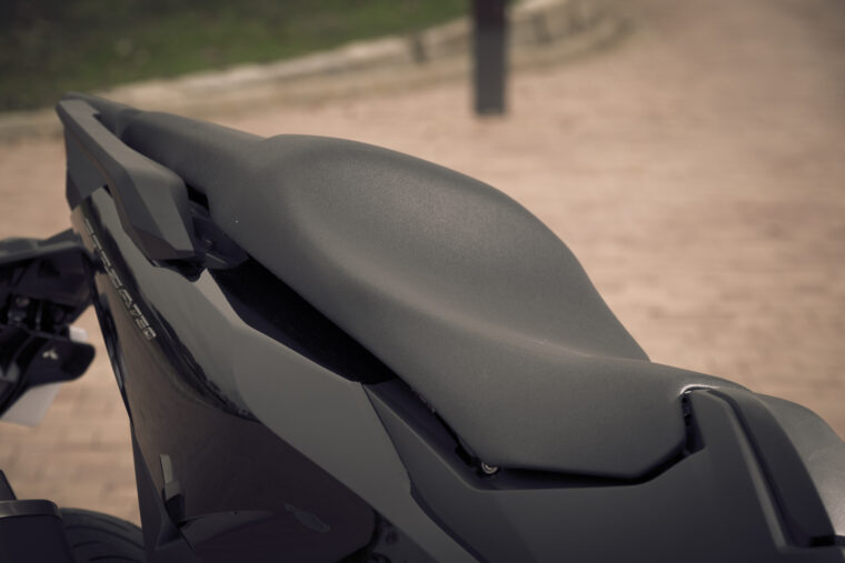 Honda-Forza-750-2021-detalles-10
