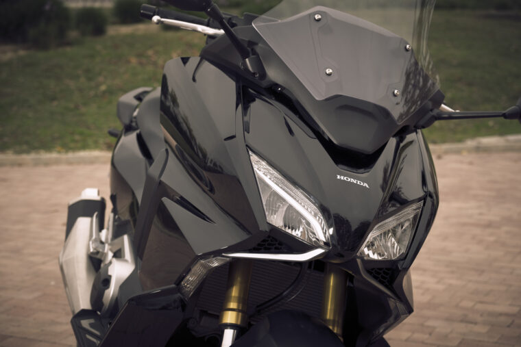 Honda-Forza-750-2021-detalles-12