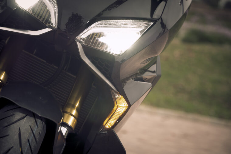 Honda-Forza-750-2021-detalles-28