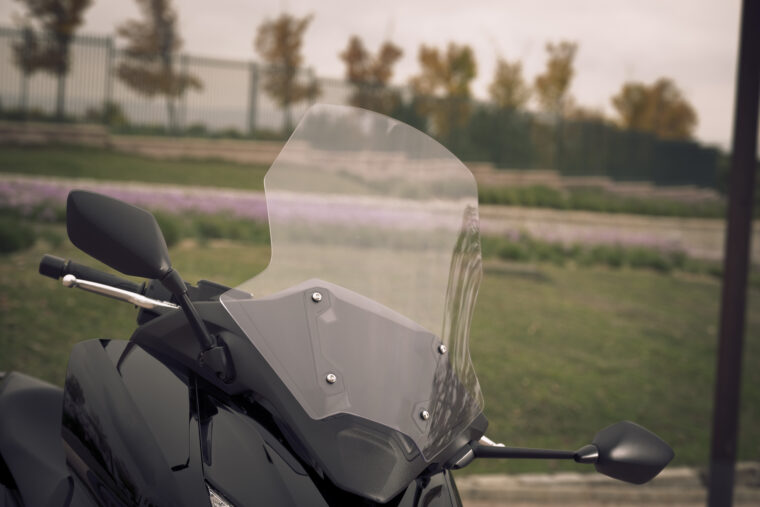 Honda-Forza-750-2021-detalles-3