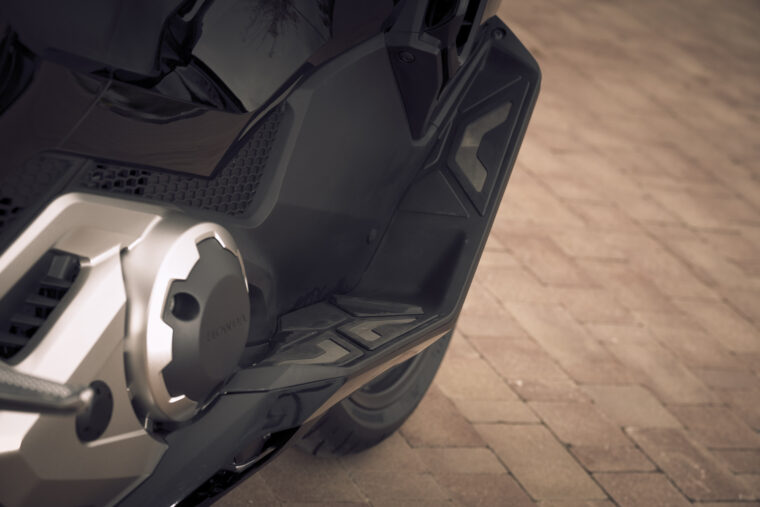 Honda-Forza-750-2021-detalles-30