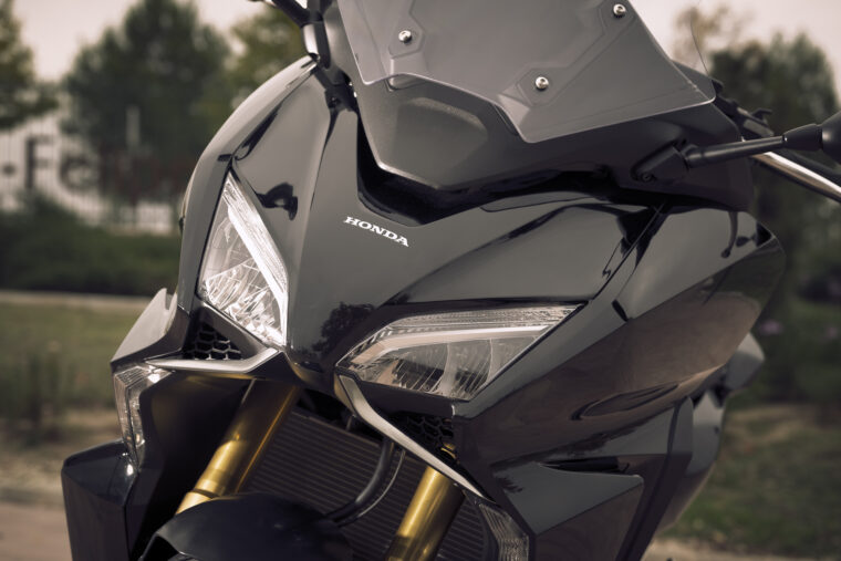 Honda-Forza-750-2021-detalles-35