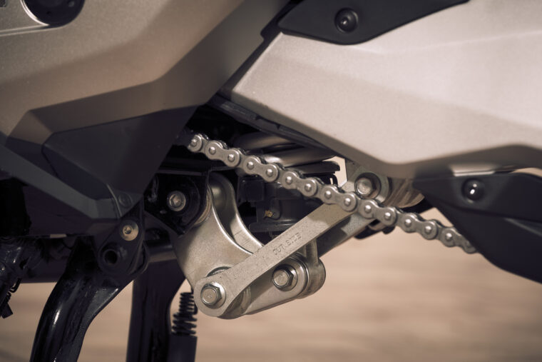 Honda-Forza-750-2021-detalles-4