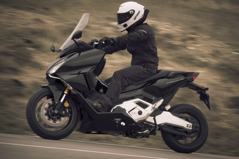 Honda-Forza-750-2021-prueba-11