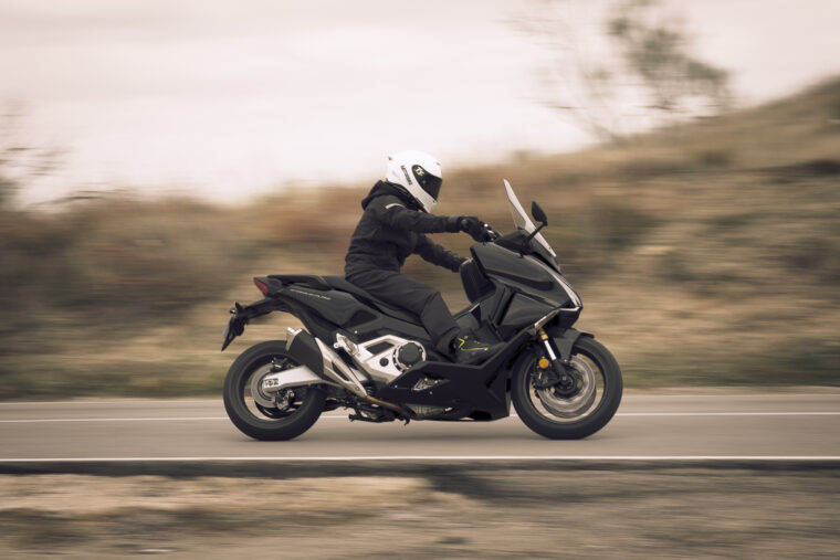 Honda-Forza-750-2021-prueba-2