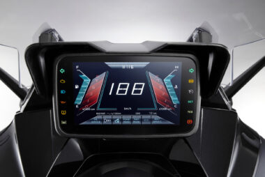 KYMCO CV3 575 2026 detalles10