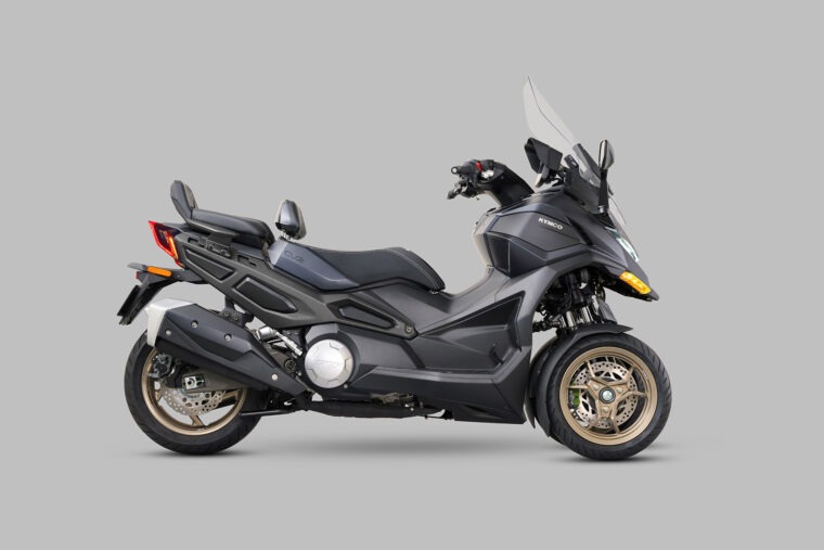 KYMCO-CV3-575-2026-estudio-negro3
