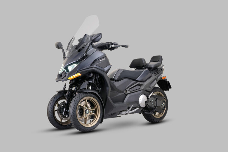 KYMCO-CV3-575-2026-estudio-negro5